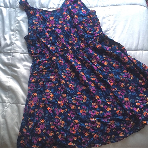 Forever 21 Tie Back Mini Dress - Picture 4 of 5